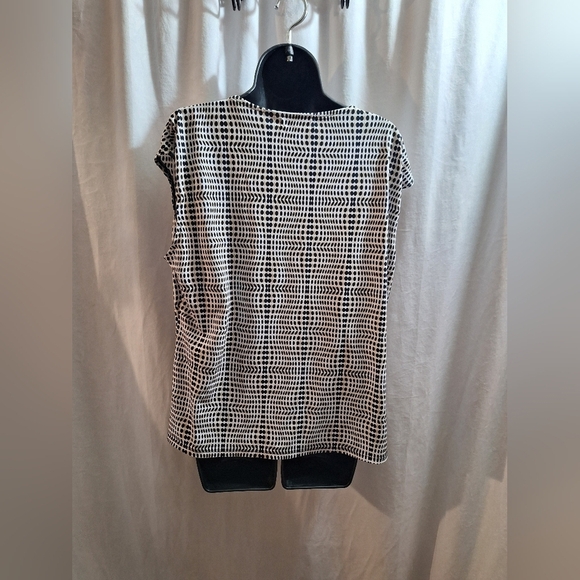 Liz Claiborne short sleeve blouse XL - Picture 5 of 6